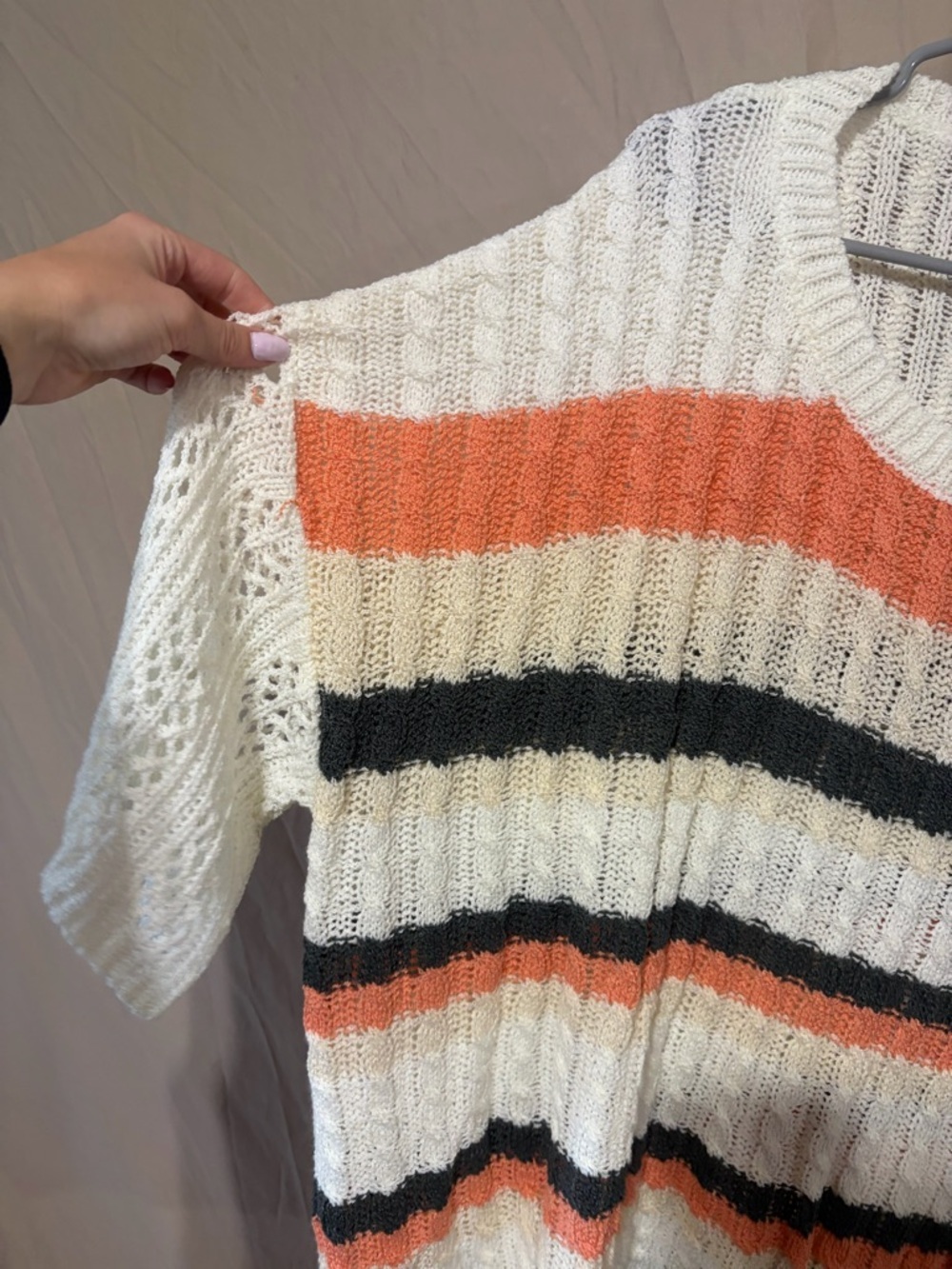 POL coverup pullover - Picture 3 of 4